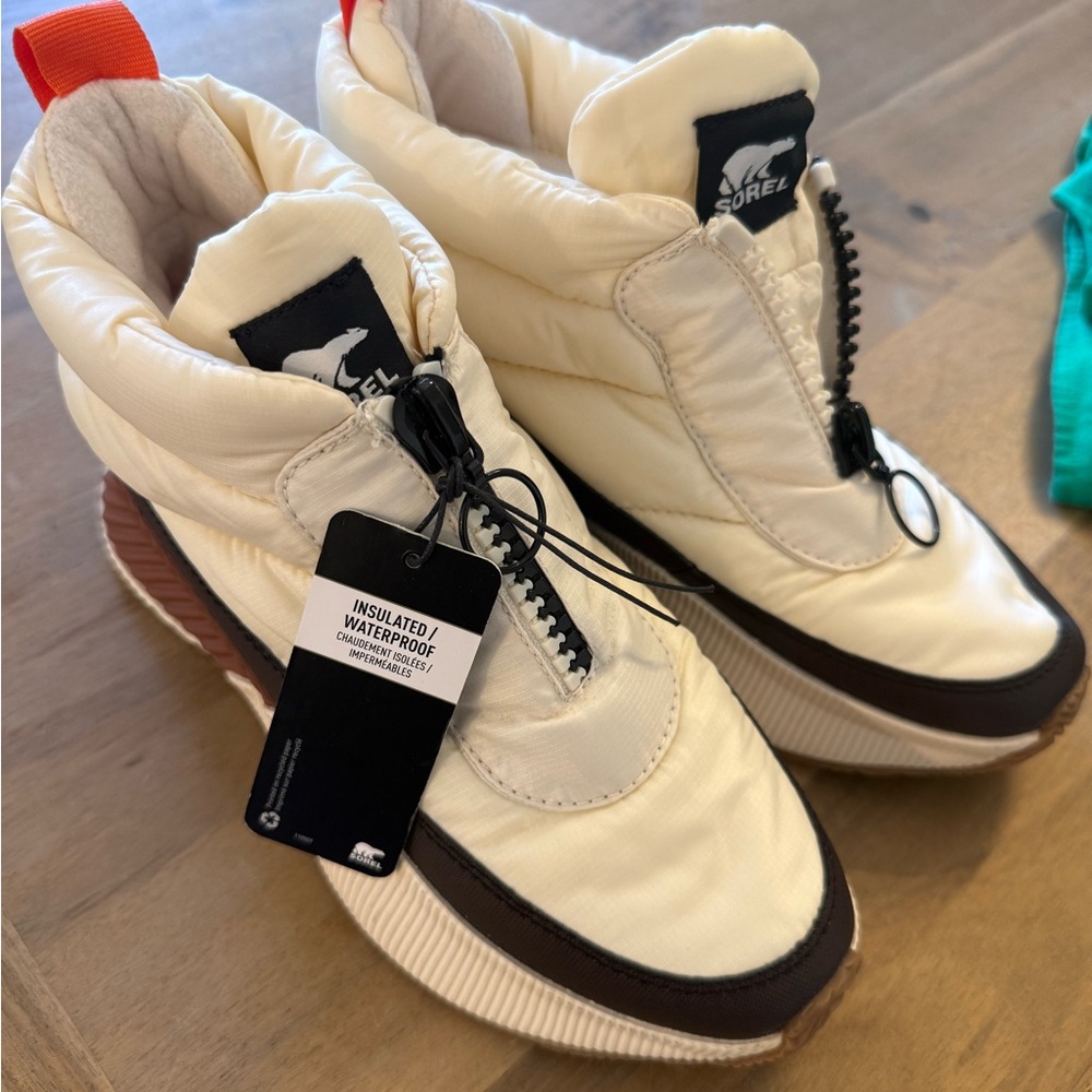Sorel Cream and Brown Insulated Boots